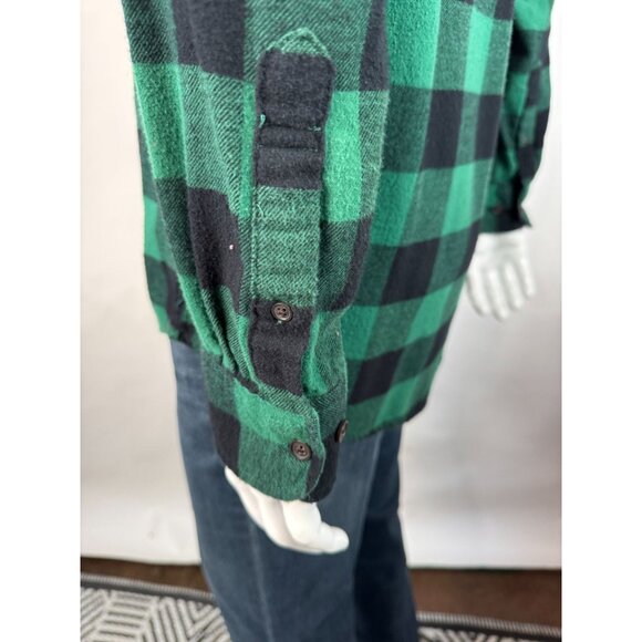 Mens Croft & Barrow Green & Black Buffalo Plaid Flannel Shirt M 100% Cotton Butt - Picture 10 of 16